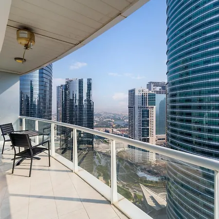 1 Bed, High Floor, 2 Minutes To Metro, Renovated Dubai Exterior photo
