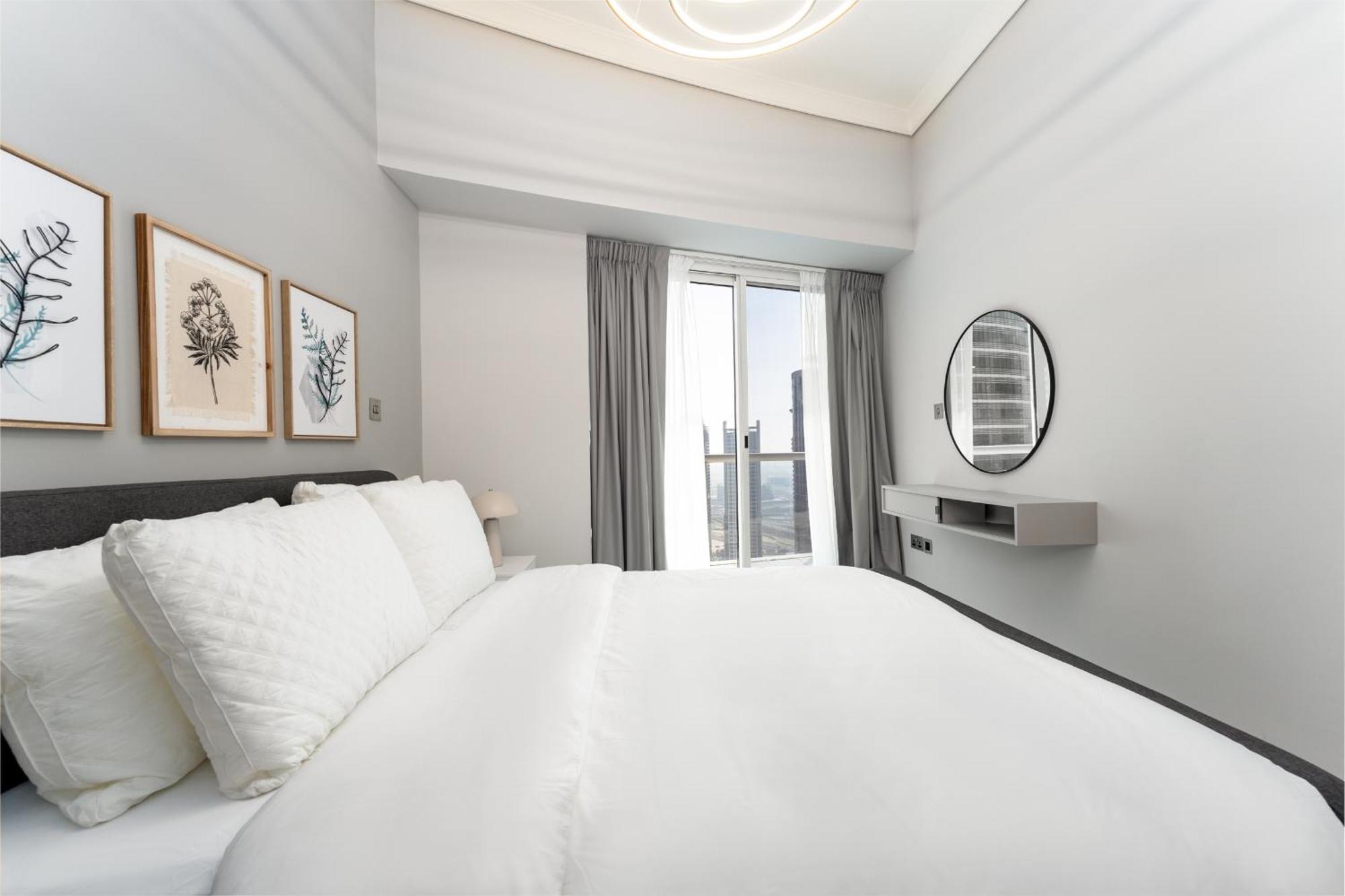 Apartment 1 Bed, High Floor, 2 Minutes To Metro, Renovated